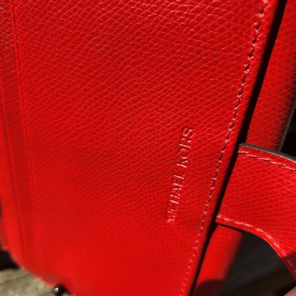 Michael Kors Florence Vibrant Red Large Billfold leather wallet NWOT - Picture 5 of 12